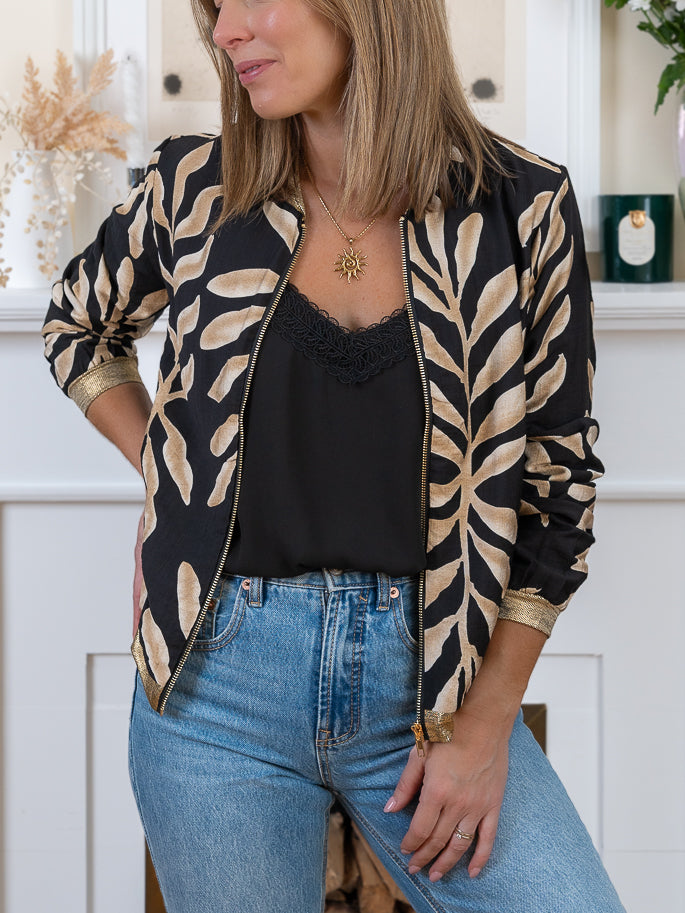 Black Belice Bomber