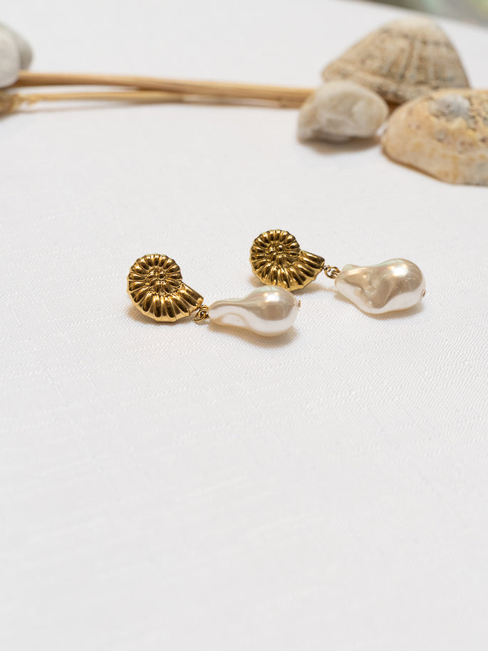 Shell Drop Earrings