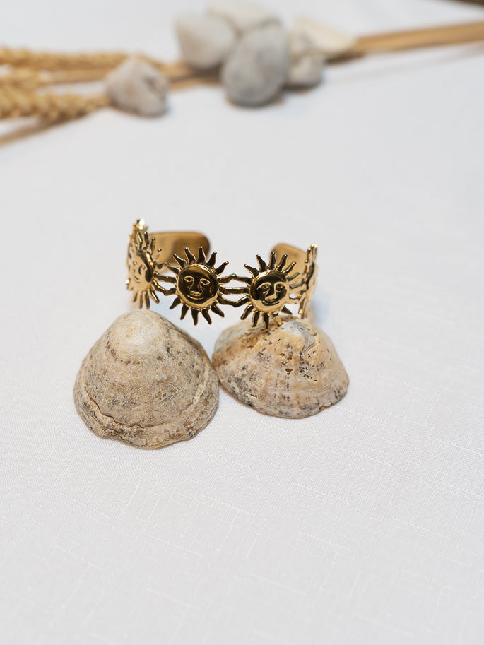 Gold Sunny Bracelet