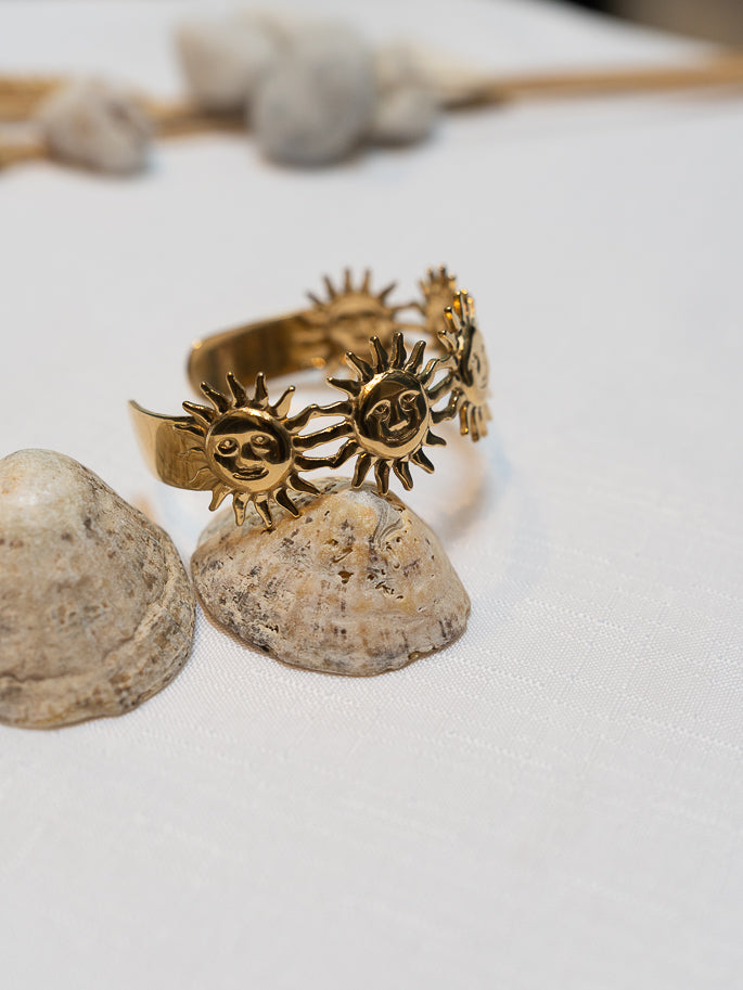 Gold Sunny Bracelet