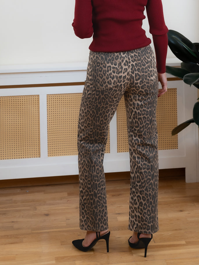 Leopard Ankle Jean