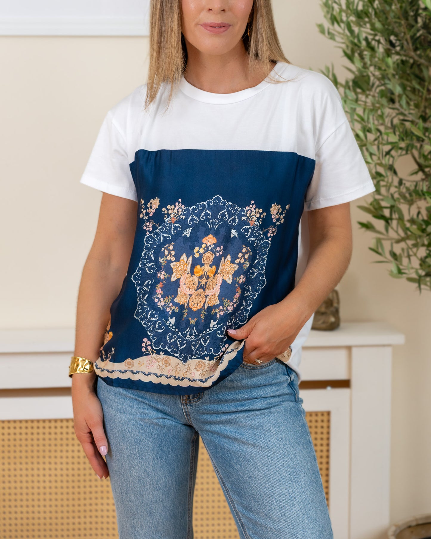 Navy Ibiza tee