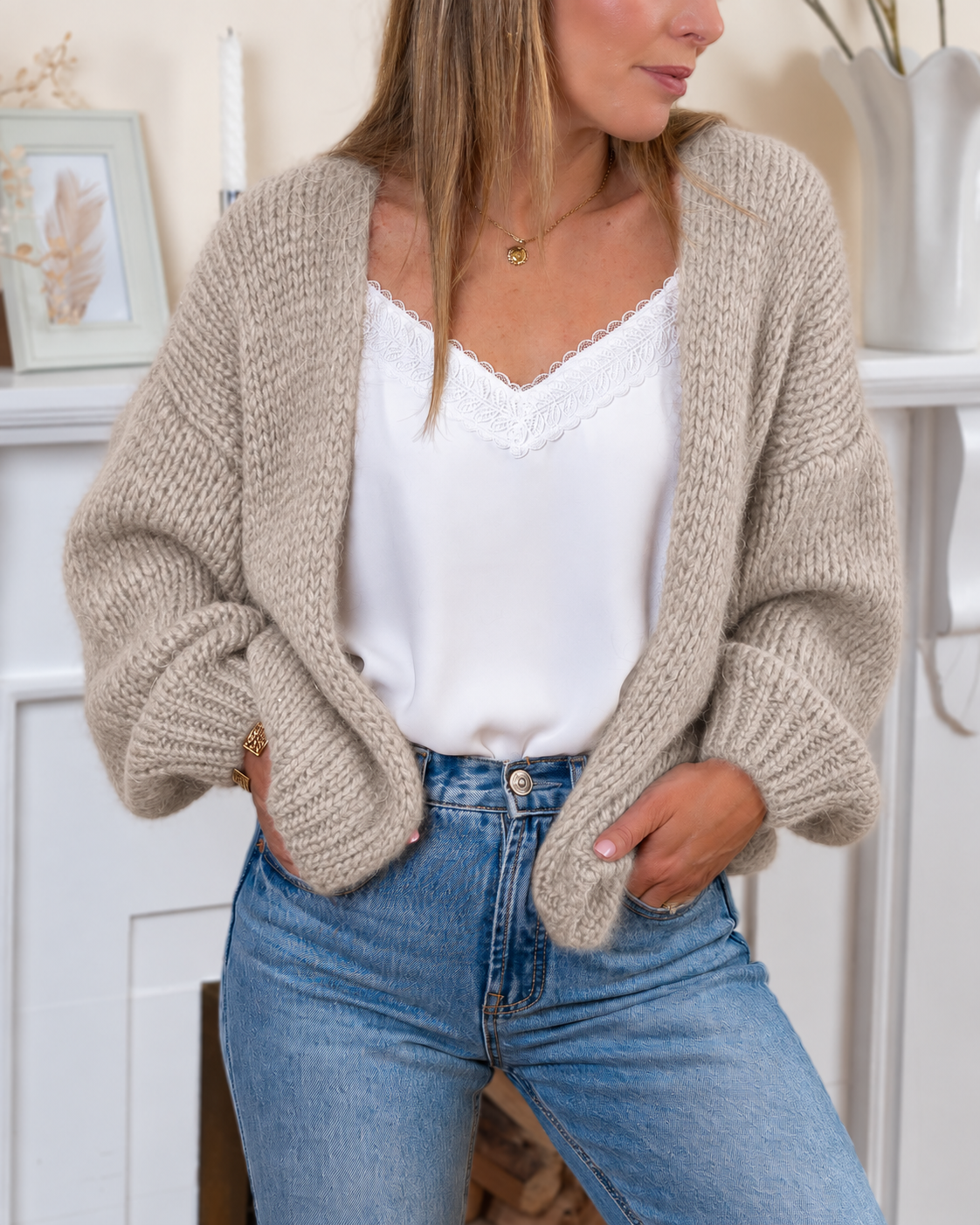 Beige Audrey Cardigan (Dispatch 05/10)