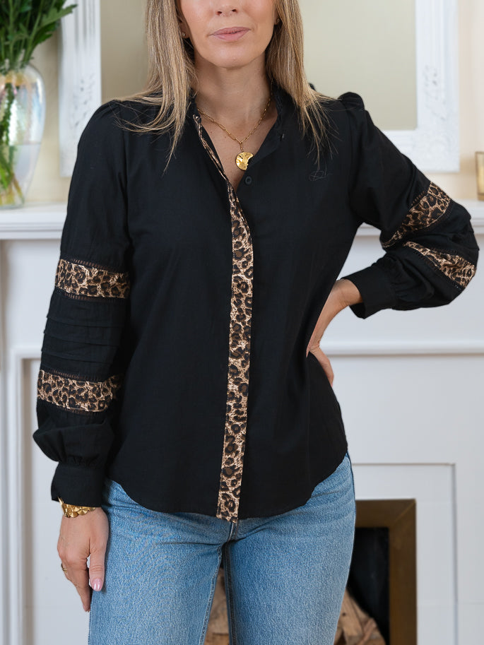 Black Dorothy blouse