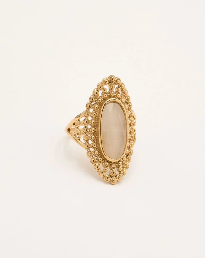 Gold Clairia Ring
