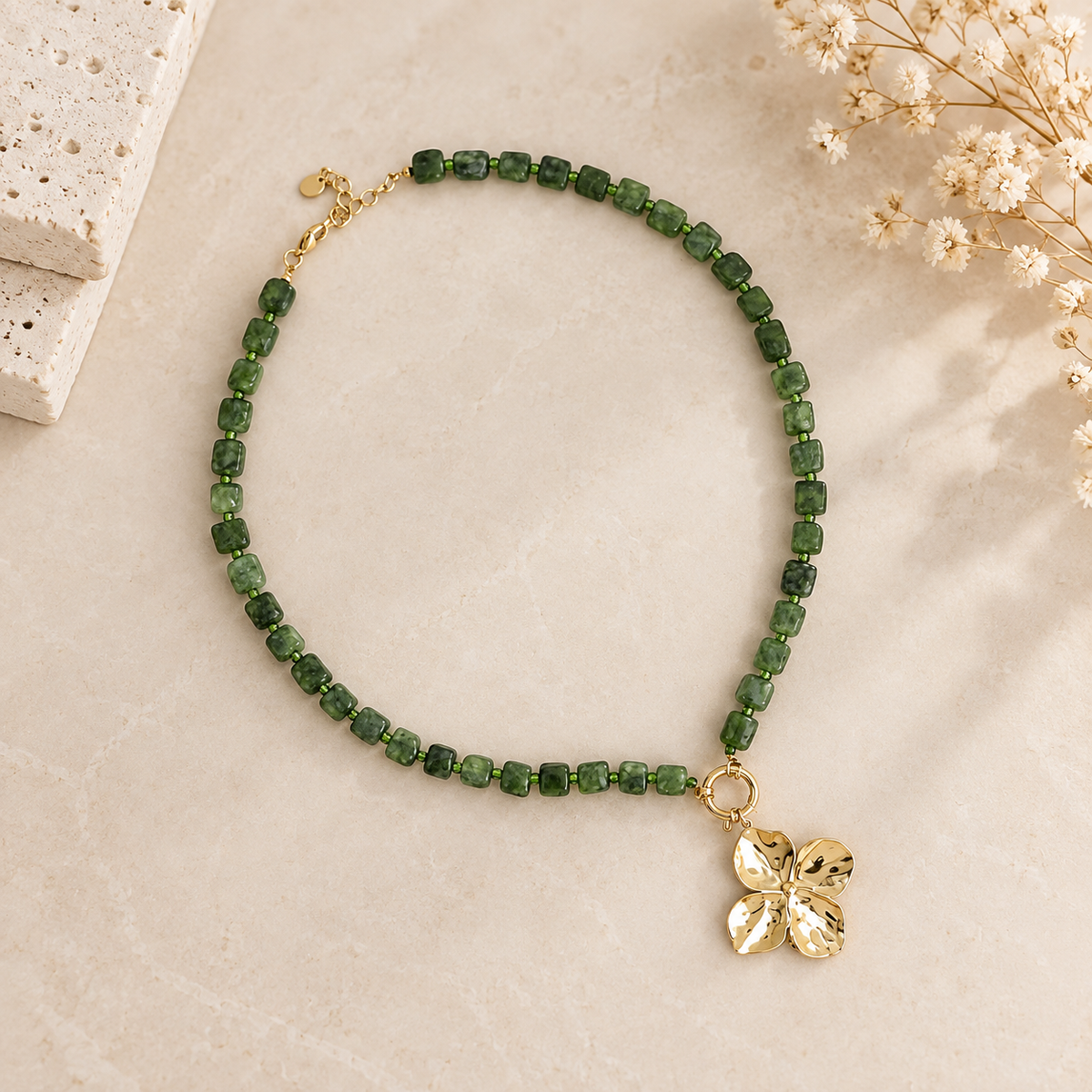 Green Verena Necklace