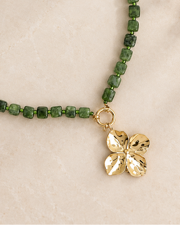 Green Verena Necklace