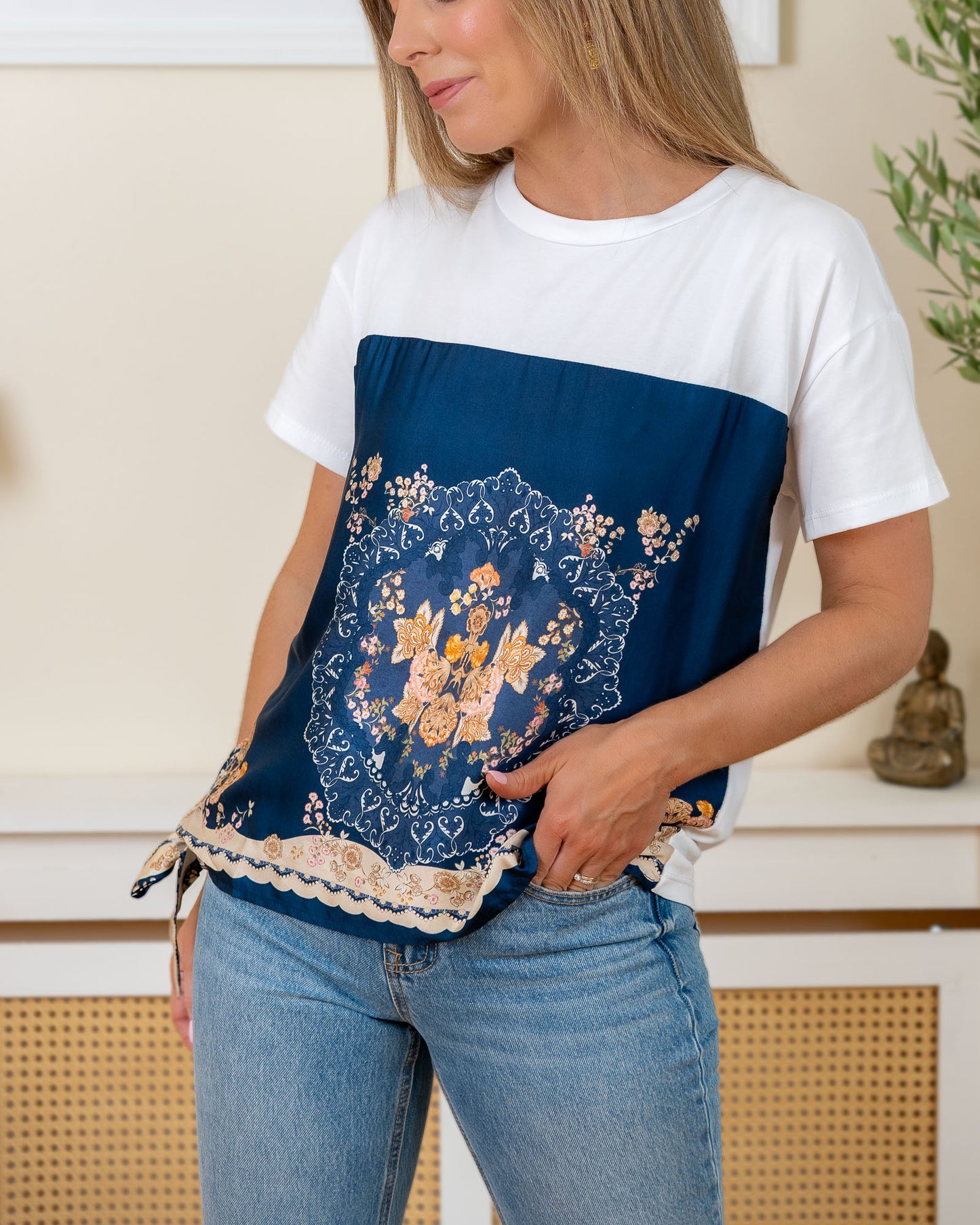 Navy Ibiza tee