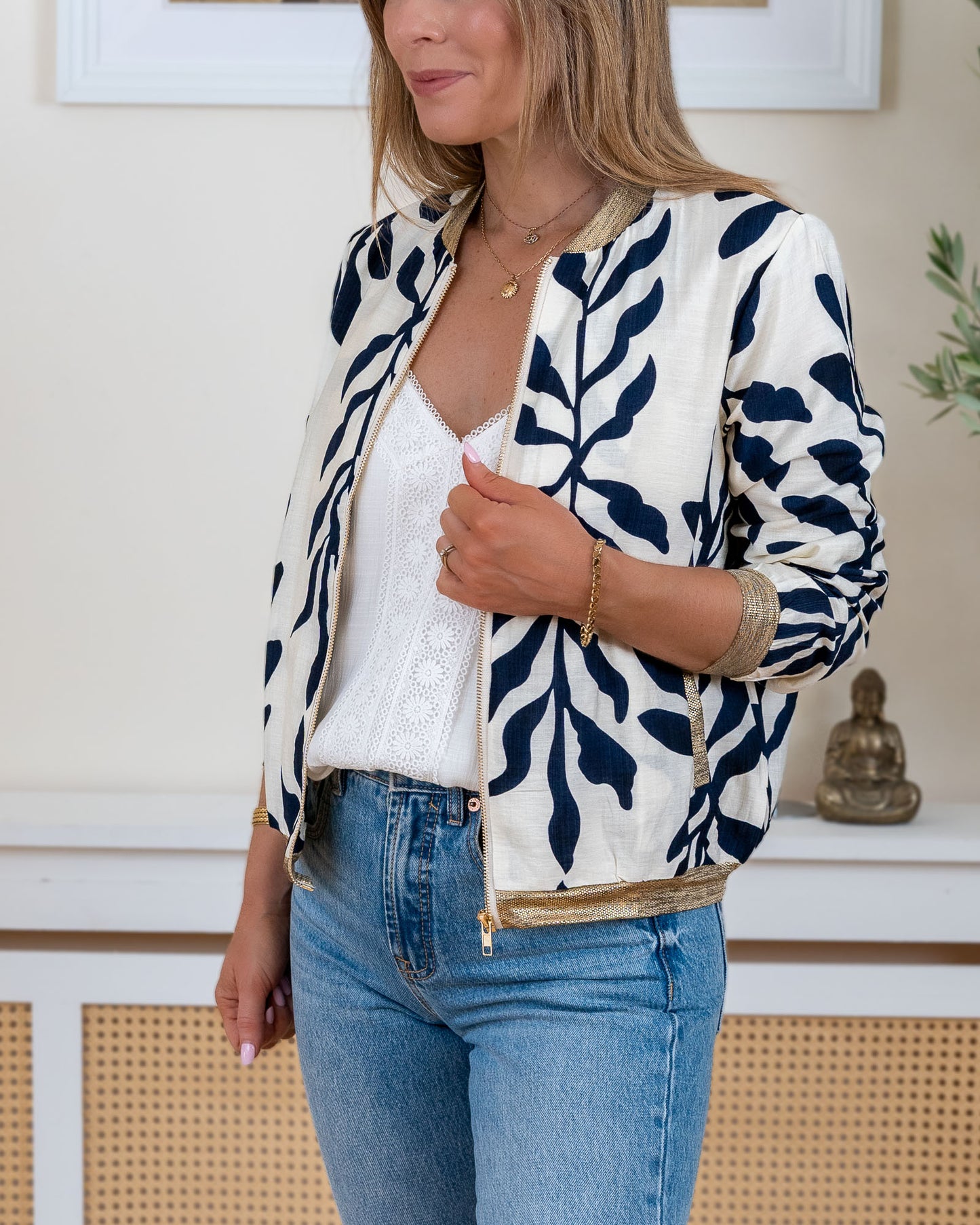 Navy Belice Bomber