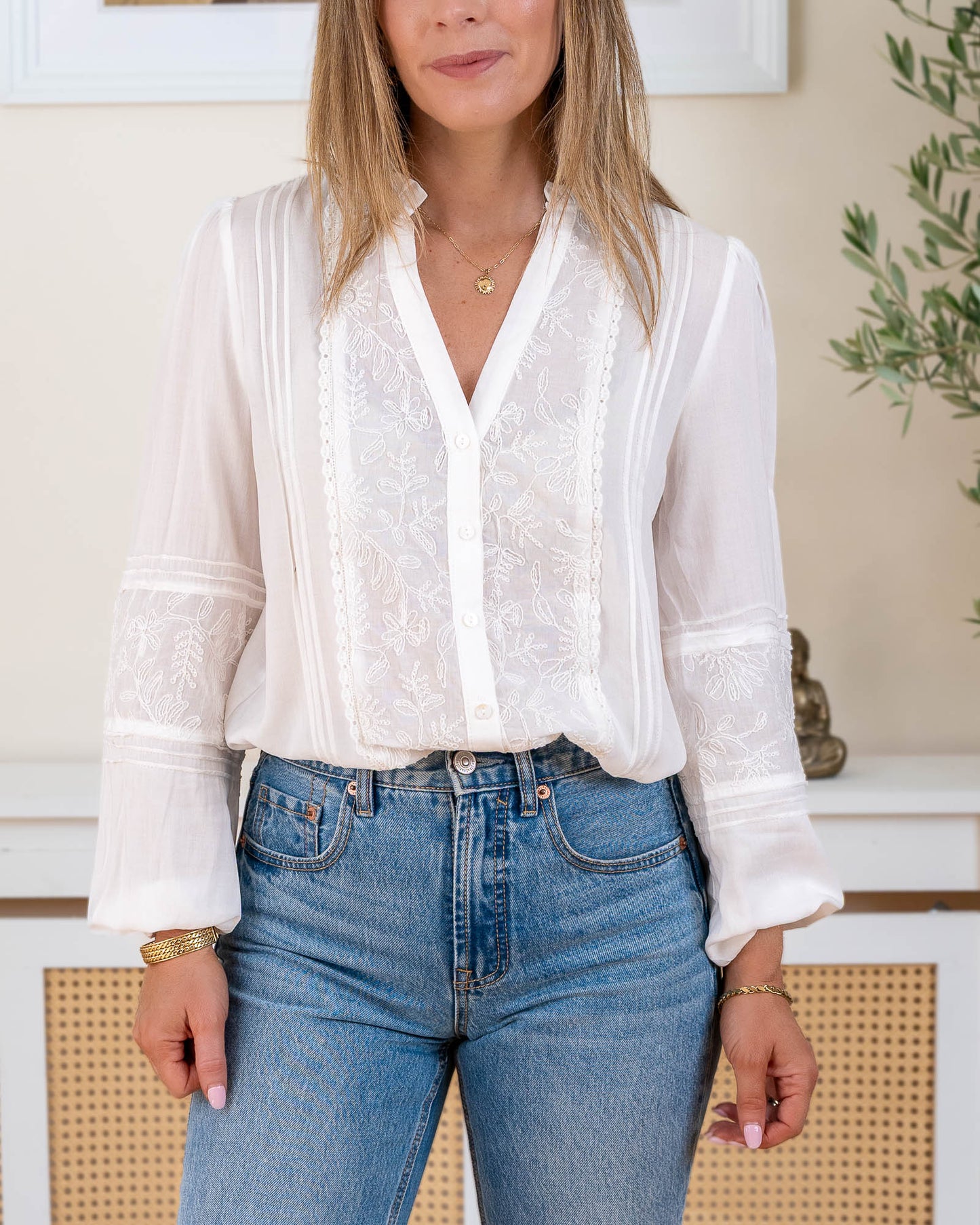 White Ruby blouse